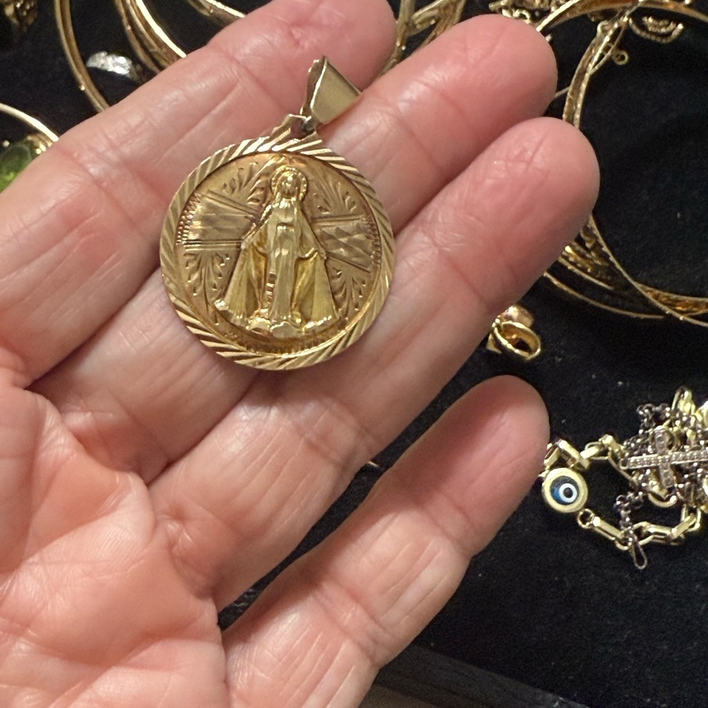 Gold 14k Pendant